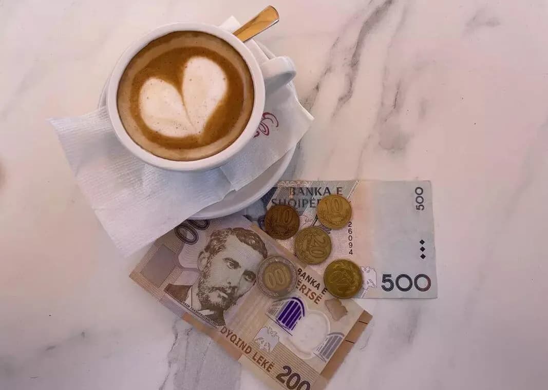 Jaka waluta do Albanii: Przewodnik dla podróżujących
